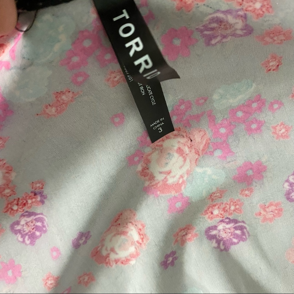 Torrid Tankini Swim Top LIKE NEW Adjustable Front Slimming Size 3 - Picture 8 of 9